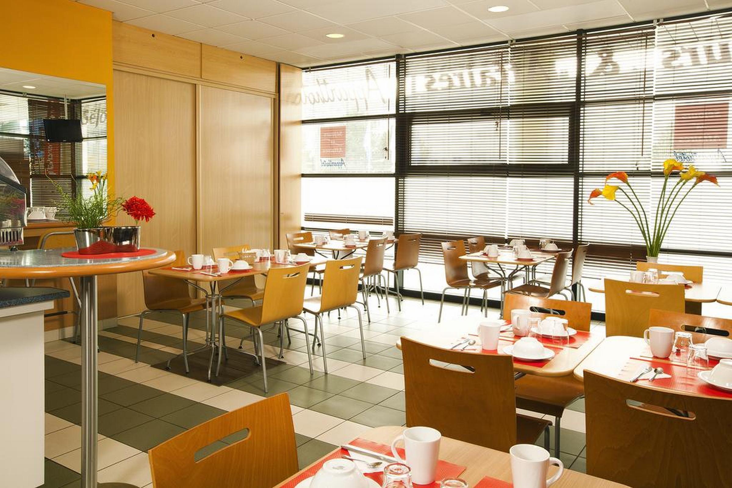 Sejours & Affaires Rennes De Bretagne Aparthotel Bagian luar foto