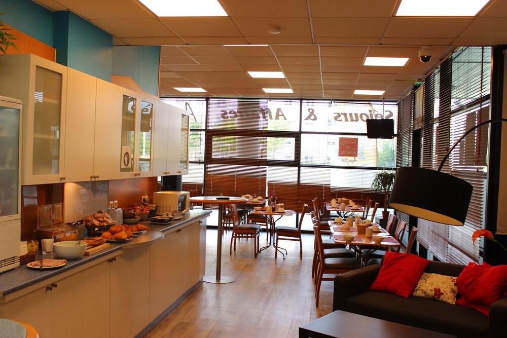 Sejours & Affaires Rennes De Bretagne Aparthotel Bagian luar foto