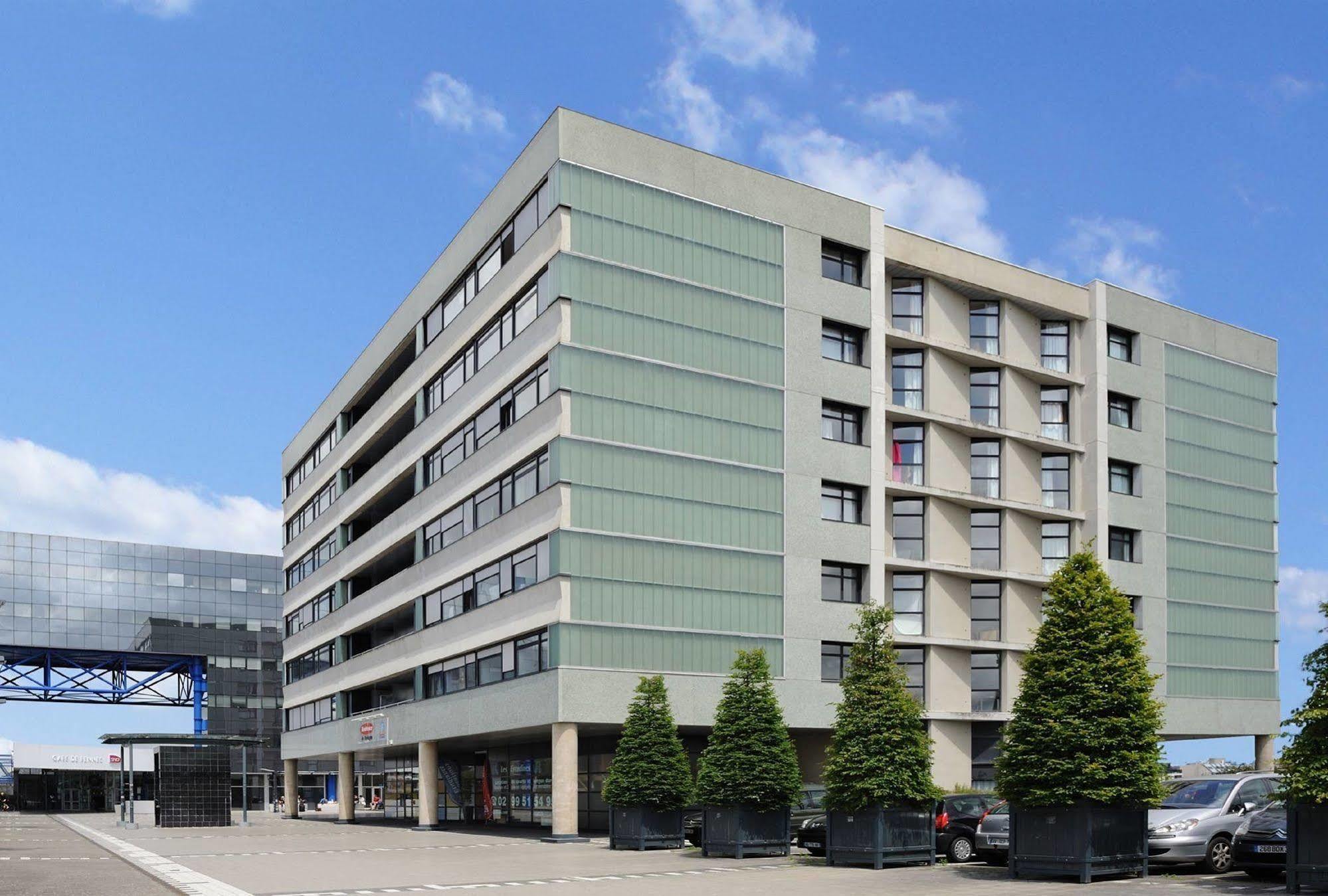 Sejours & Affaires Rennes De Bretagne Aparthotel Bagian luar foto